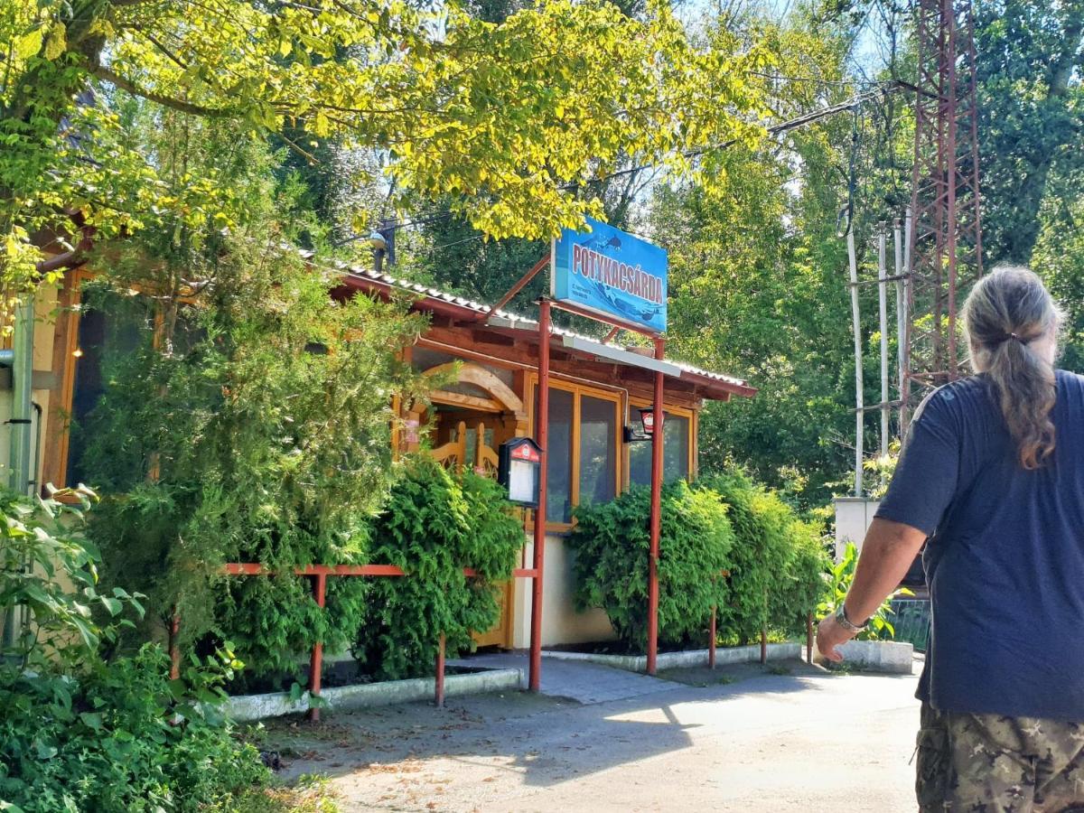 Hero 4 Sterne Ferienhaus Байя Екстериор снимка