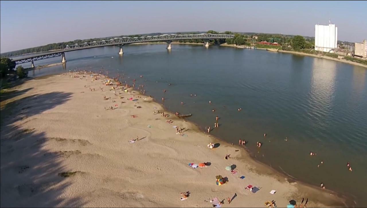 Hero 4 Sterne Ferienhaus Байя Екстериор снимка
